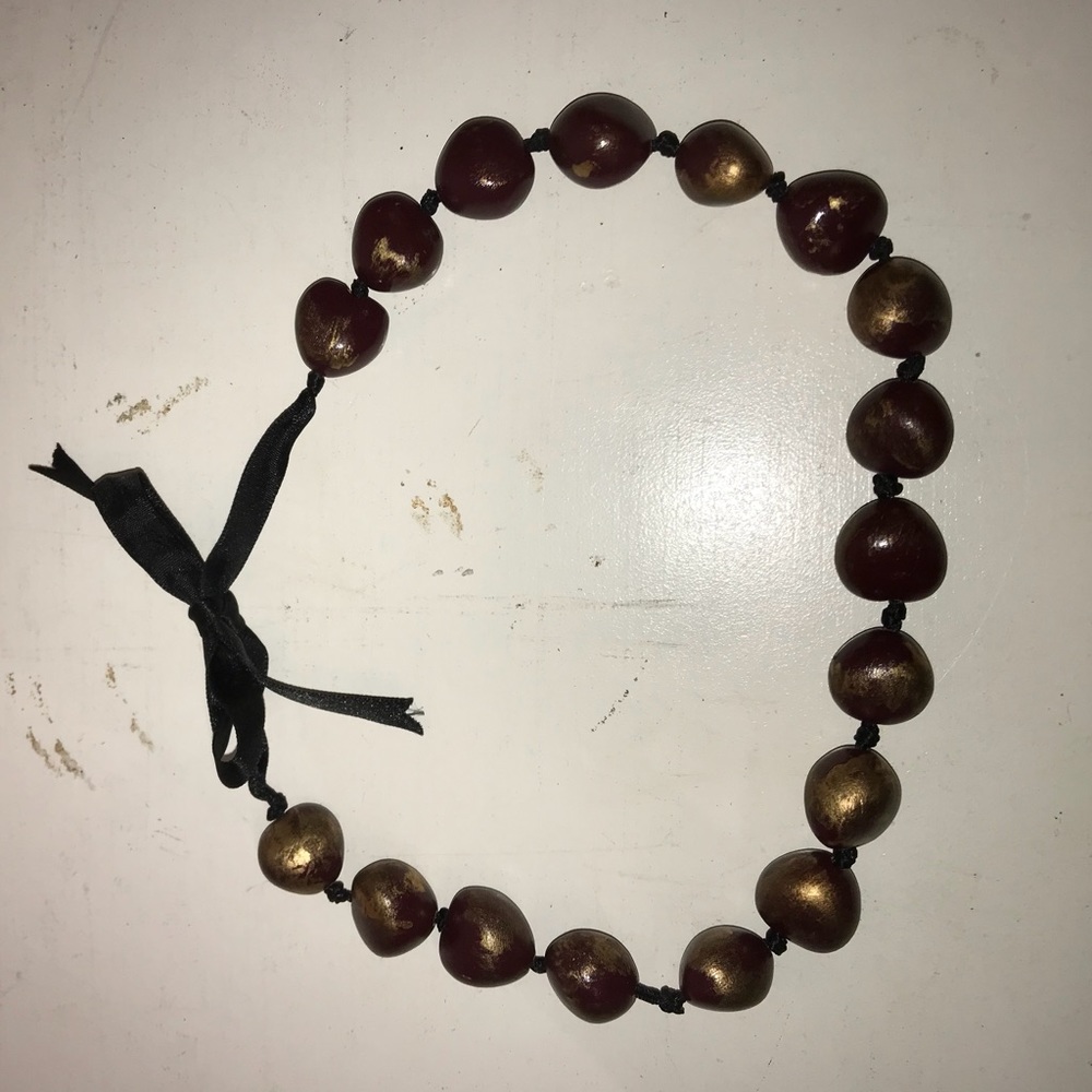Statement necklace